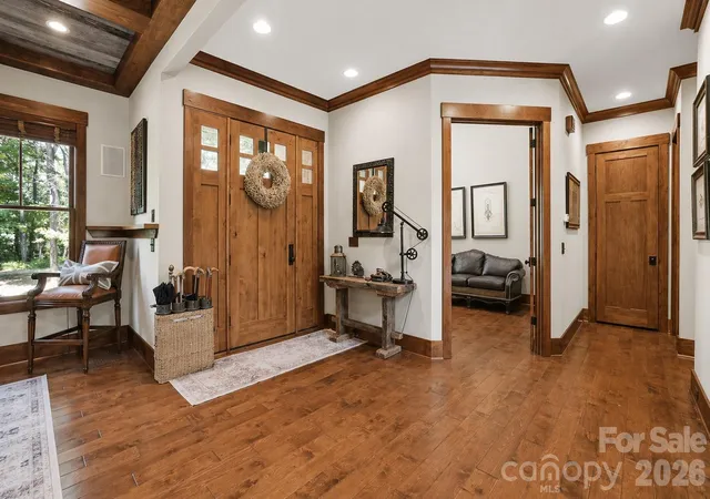 Photo 3 of Single family home for sale at 9208 Flying Eagle Ln, Charlotte, NC 28278 | MLS# 4422278 | Listing updated on 2026-10-01