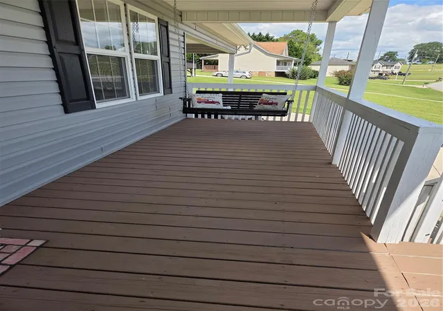 Photo 18 of Single family home for sale at 10 Miss Julia Way, Granite Falls, NC 28630 | MLS# 4422283 | Listing updated on 2026-10-15