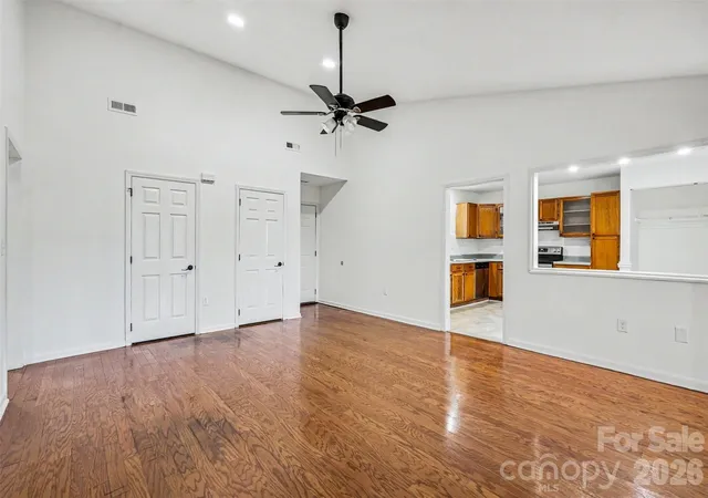 Listing Photo 4 - Condo for sale in building located at 1542 Hunt Clb Ct, Rock Hill, SC 29732