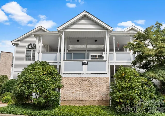 Condo for sale at 165 Ewbank Garden Dr, Hendersonville, NC 28791 | MLS# 4422302