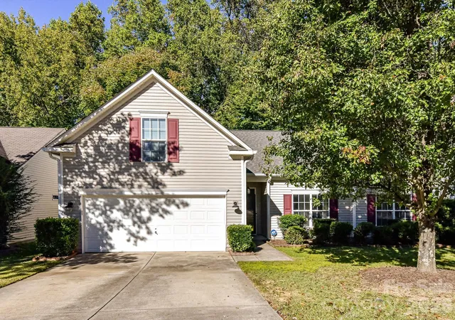 Photo 1 of Single family home for sale at 6429 Sackett Way, Charlotte, NC 28269 | MLS# 4422308 | Listing updated on 2026-10-26