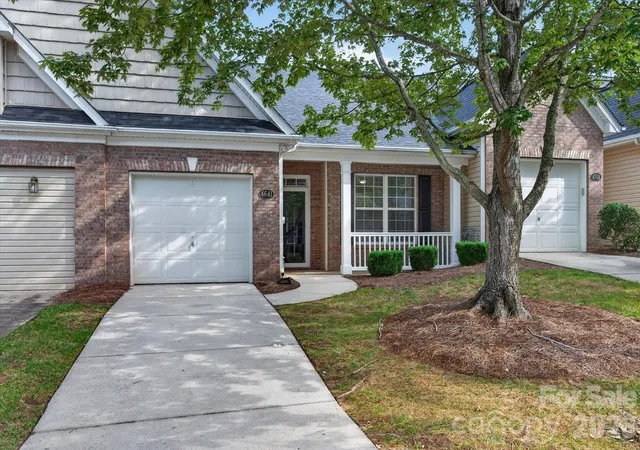 Photo 1 of Townhouse for sale at 4641 Willow Glen Rd, Harrisburg, NC 28075 | MLS# 4422313 | Listing updated on 2026-10-01
