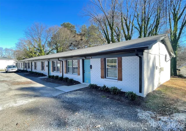 Photo 1 of Multi family home for sale at 810 S Dalton St, Gastonia, NC 28052 | MLS# 4422314 | Listing updated on 2026-09-07