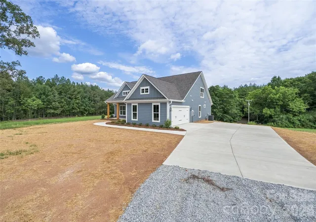 Photo 3 of Single family home for sale at 1905 Snyders Store Rd, Wingate, NC 28174 | MLS# 4422318 | Listing updated on 2026-10-05