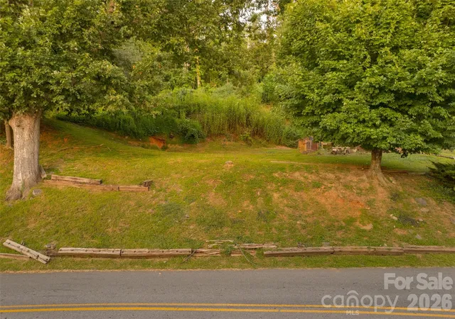 Land for sale at 474 College St, Asheville, NC 28801 | MLS# 4422330