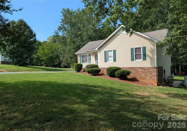 Photo 1 of Single family home for sale at 132 Altan Ridge Dr, Monroe, NC 28112 | MLS# 4422342 | Listing updated on 2026-09-22