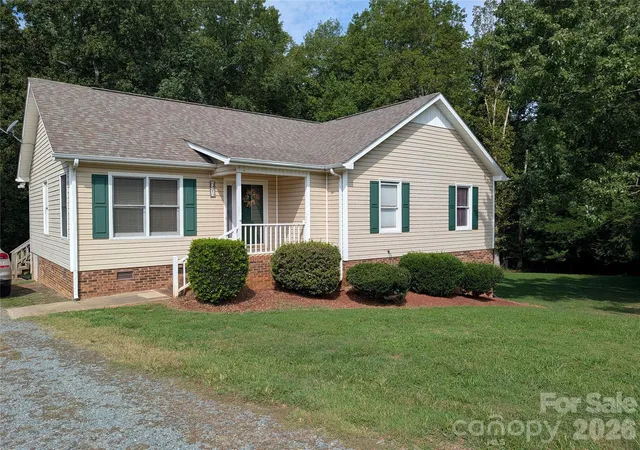 Photo 2 of Single family home for sale at 132 Altan Ridge Dr, Monroe, NC 28112 | MLS# 4422342 | Listing updated on 2026-09-22