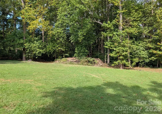 Photo 4 of Single family home for sale at 132 Altan Ridge Dr, Monroe, NC 28112 | MLS# 4422342 | Listing updated on 2026-09-22