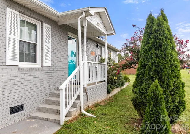 Photo 2 of Single family home for sale at 1326 New House Rd, Shelby, NC 28150 | MLS# 4422345 | Listing updated on 2026-10-03