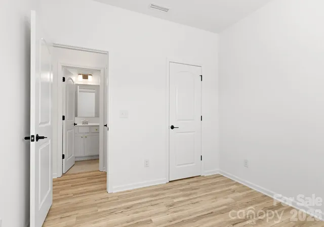 Photo 4 of Single family home for sale at 936 Scotch Meadows Loop, Monroe, NC 28110 | MLS# 4422377 | Listing updated on 2026-09-16