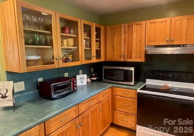 Photo 3 of Single family home for sale at 136 Buchanan Loop, Sylva, NC 28779 | MLS# 4422379 | Listing updated on 2026-10-13