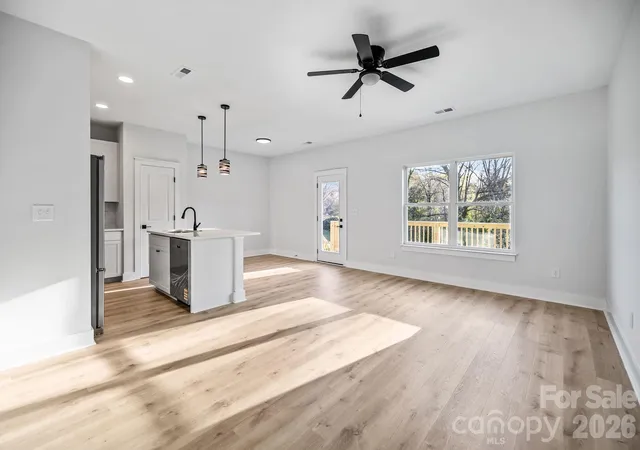 Photo 2 of Single family home for sale at 1330 Jay Ave, Gastonia, NC 28052 | MLS# 4422389 | Listing updated on 2026-09-29
