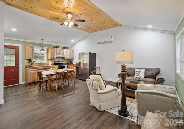 Photo 3 of Single family home for sale at 190 Hummingbird Ln, Fleetwood, NC 28626 | MLS# 4422390 | Listing updated on 2026-10-06