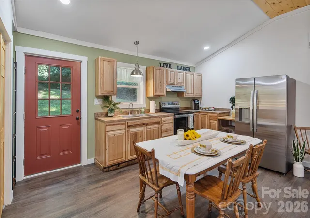 Photo 3 of Single family home for sale at 190 Hummingbird Ln, Fleetwood, NC 28626 | MLS# 4422390 | Listing updated on 2026-10-06