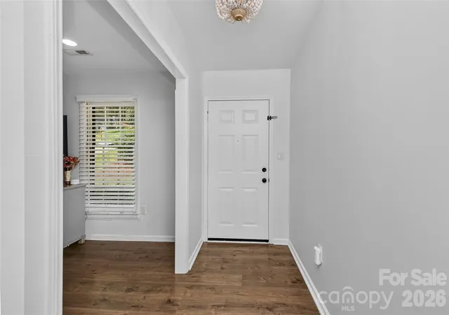 Photo 3 of Single family home for sale at 622 Silversmith Ln, Charlotte, NC 28270 | MLS# 4422392 | Listing updated on 2026-10-01