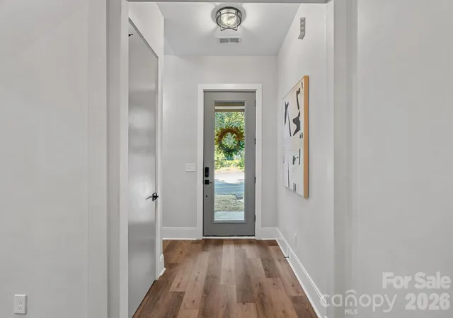 Photo 3 of Single family home for sale at 1316 Seigle Ave, Charlotte, NC 28205 | MLS# 4422395 | Listing updated on 2026-09-12