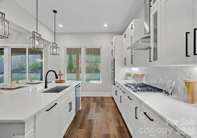 Photo 3 of Single family home for sale at 1316 Seigle Ave, Charlotte, NC 28205 | MLS# 4422395 | Listing updated on 2026-10-29
