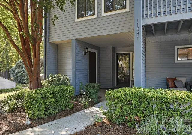 Photo 3 of Condo for sale at 11531 Turn Stone Ct, Charlotte, NC 28226 | MLS# 4422419 | Listing updated on 2026-10-29