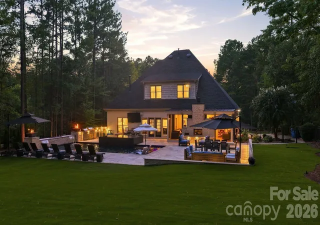 Photo 33 of Single family home for sale at 108 Dunn Ross Ct, Mooresville, NC 28117 | MLS# 4422425 | Listing updated on 2026-10-06