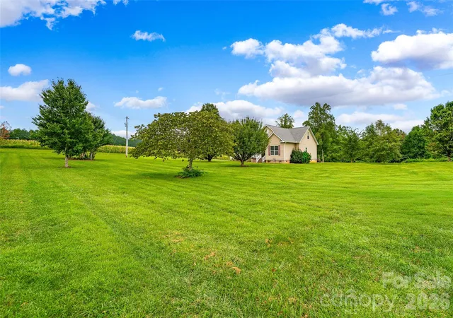 Photo 3 of Single family home for sale at 326 Dowell Rd, Olin, NC 28660 | MLS# 4422426 | Listing updated on 2026-10-03