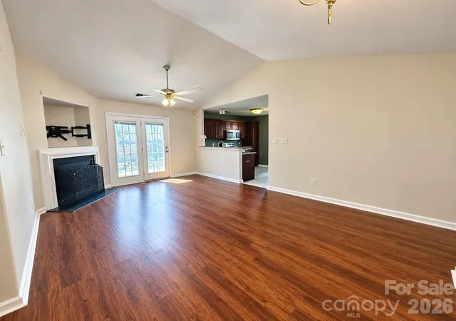 Photo 4 of Single family home for sale at 7303 Gasper Ln, Fort Mill, SC 29707 | MLS# 4422431 | Listing updated on 2026-09-18