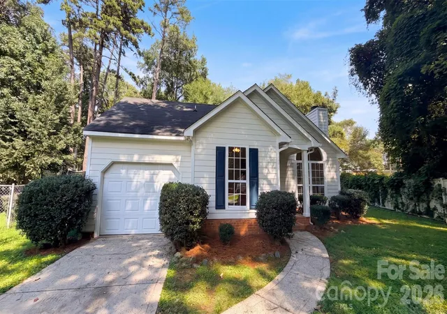 Photo 1 of Single family home for sale at 6223 Sunbridge Ct, Charlotte, NC 28269 | MLS# 4422433 | Listing updated on 2026-10-30