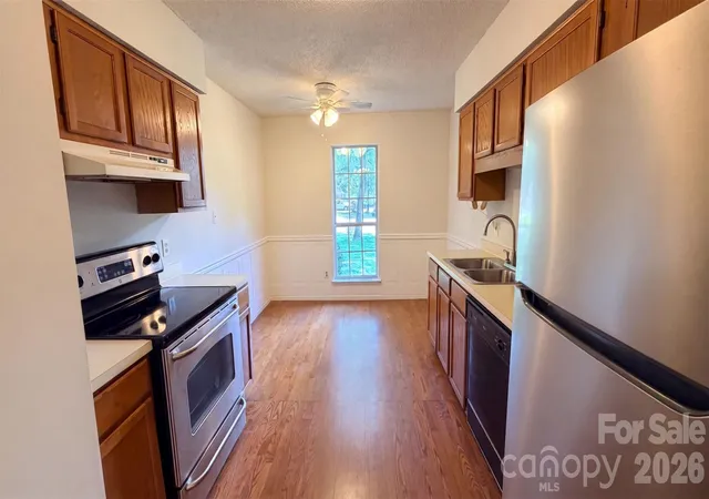 Photo 1 of Single family home for sale at 6223 Sunbridge Ct, Charlotte, NC 28269 | MLS# 4422433 | Listing updated on 2026-10-30