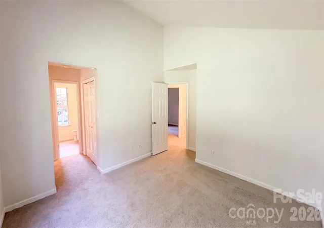 Photo 3 of Single family home for sale at 6223 Sunbridge Ct, Charlotte, NC 28269 | MLS# 4422433 | Listing updated on 2026-10-30