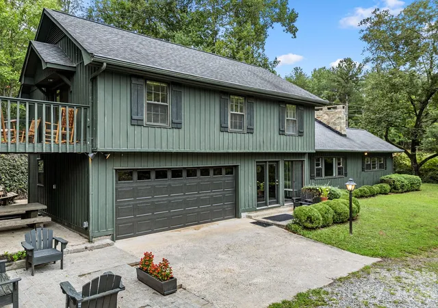 Photo 2 of Single family home for sale at 1164 Garrett Rd, Mill Spring, NC 28756 | MLS# 4422450 | Listing updated on 2026-09-28