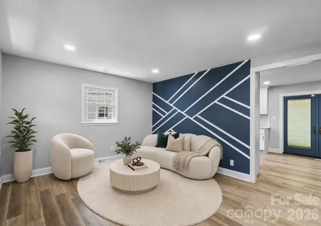 Photo 3 of Single family home for sale at 1539 Starbrook Dr, Charlotte, NC 28210 | MLS# 4422456 | Listing updated on 2026-09-26