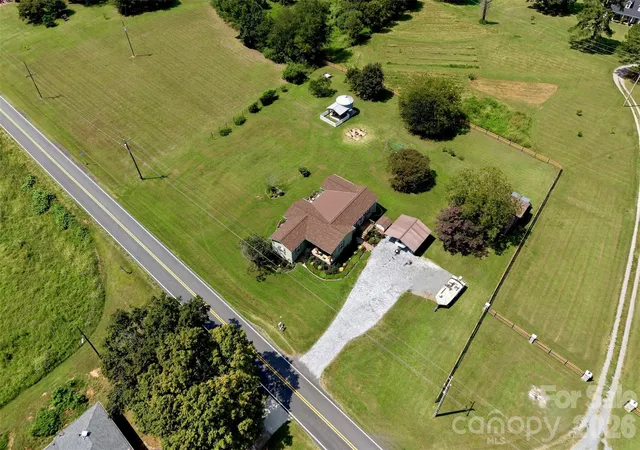 Photo 3 of Single family home for sale at 5712 Hoover Elmore Rd, Vale, NC 28168 | MLS# 4422475 | Listing updated on 2026-10-06