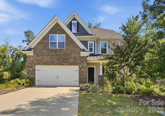 Photo 3 of Single family home for sale at 17446 Chaco Ln, Charlotte, NC 28278 | MLS# 4422494 | Listing updated on 2026-10-29