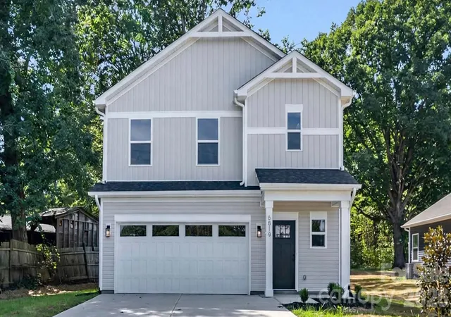 Photo 1 of Single family home for sale at 6819 Mint St, Charlotte, NC 28214 | MLS# 4422512 | Listing updated on 2026-09-26