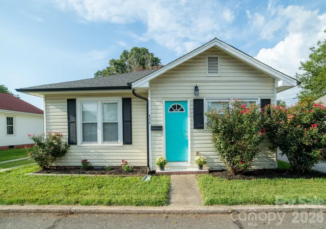 Photo 1 of Sale Pending at 454 18th Street, Cramerton, NC 28032 | MLS# 4422514 | Listing updated on 2026-09-20