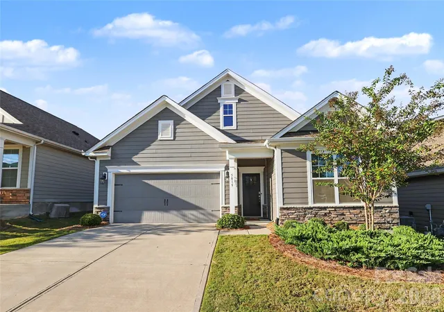 Photo 2 of Single family home for sale at 5019 Grand Champion Ct, Iron Station, NC 28080 | MLS# 4422525 | Listing updated on 2026-09-22