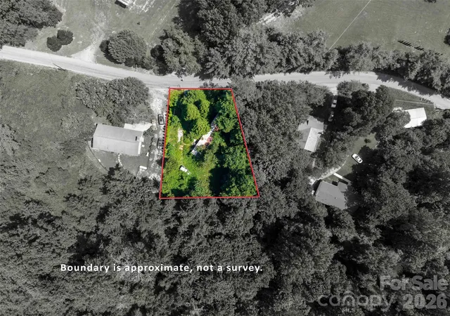 Land for sale at 154 Pacolet St, Saluda, NC 28773 | MLS# 4422531