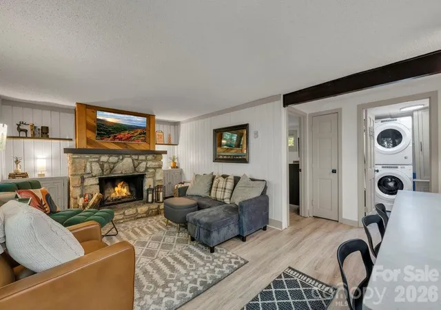 Photo 4 of Sale Pending at 108 Northridge Rd #1B, Beech Mountain, NC 28604 | MLS# 4422547 | Listing updated on 2026-09-18