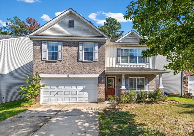 Photo 1 of Single family home for sale at 841 Brunswick Dr, Rock Hill, SC 29730 | MLS# 4422548 | Listing updated on 2026-09-12