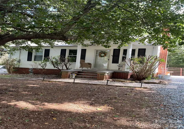 Photo 2 of Single family home for sale at 214 Eben St, Albemarle, NC 28001 | MLS# 4422568 | Listing updated on 2026-10-05