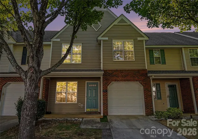 Photo 2 of Townhouse for sale at 11907 Maria Ester Ct, Charlotte, NC 28277 | MLS# 4422571 | Listing updated on 2026-09-20