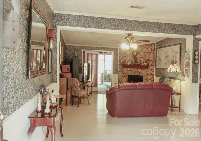 Photo 4 of Single family home for sale at 114 Tamer Rd, Mooresville, NC 28117 | MLS# 4422602 | Listing updated on 2026-09-21