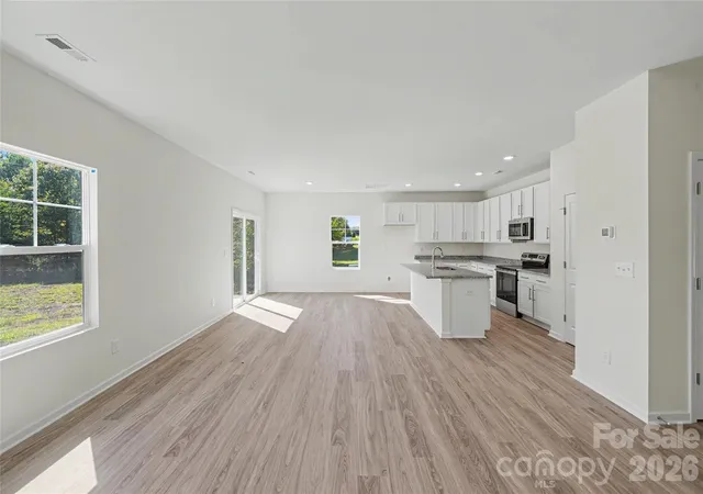Photo 2 of Single family home for sale at 405 Webb Rd, Shelby, NC 28152 | MLS# 4422603 | Listing updated on 2026-09-26