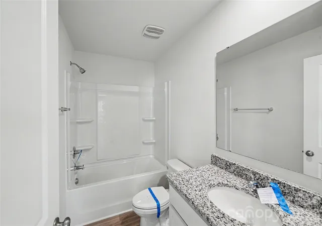 Photo 4 of Single family home for sale at 405 Webb Rd, Shelby, NC 28152 | MLS# 4422603 | Listing updated on 2026-09-26
