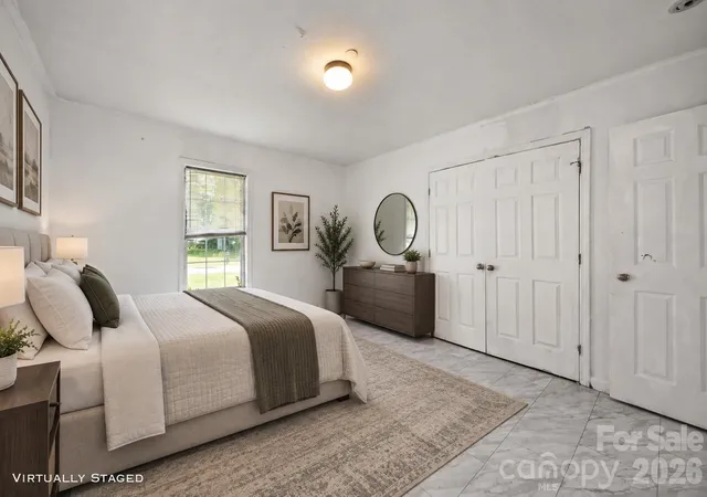 Photo 3 of Single family home for sale at 802 N Shaver St, Salisbury, NC 28144 | MLS# 4422607 | Listing updated on 2026-09-12