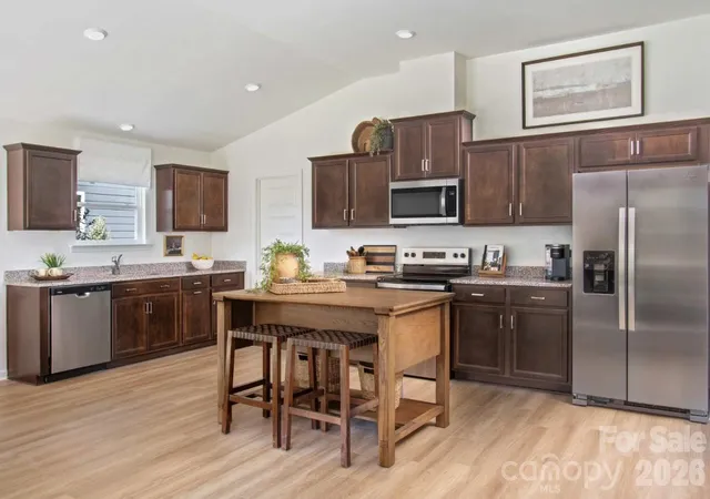 Photo 3 of Single family home for sale at 405 Creston Pl Dr, Monroe, NC 28110 | MLS# 4422611 | Listing updated on 2026-09-21