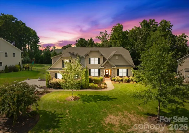 Photo 2 of Single family home for sale at 108 Butler Dr, Mooresville, NC 28115 | MLS# 4422638 | Listing updated on 2026-10-08