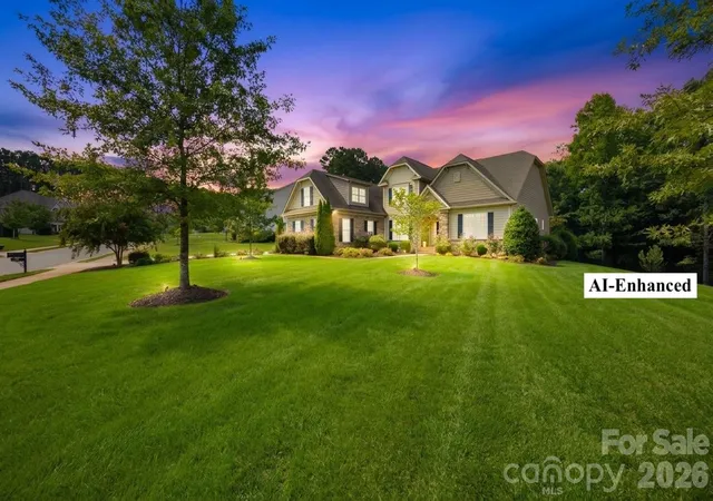 Photo 3 of Single family home for sale at 108 Butler Dr, Mooresville, NC 28115 | MLS# 4422638 | Listing updated on 2026-10-08