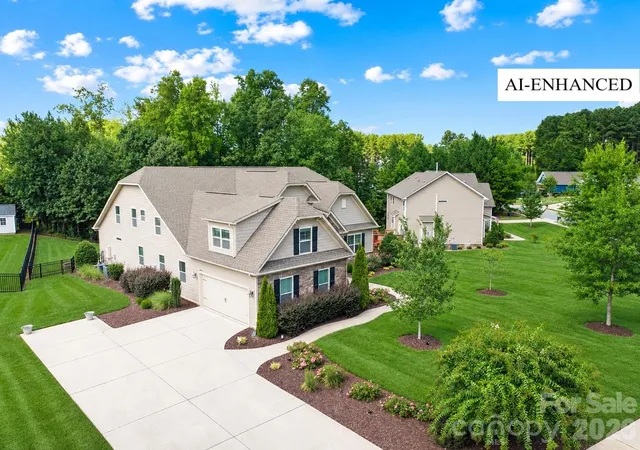 Photo 3 of Single family home for sale at 108 Butler Dr, Mooresville, NC 28115 | MLS# 4422638 | Listing updated on 2026-09-21