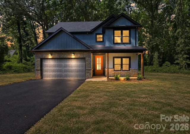 Photo 2 of Single family home for sale at 103 W 17th Street, Salisbury, NC 28144 | MLS# 4422672 | Listing updated on 2026-09-12