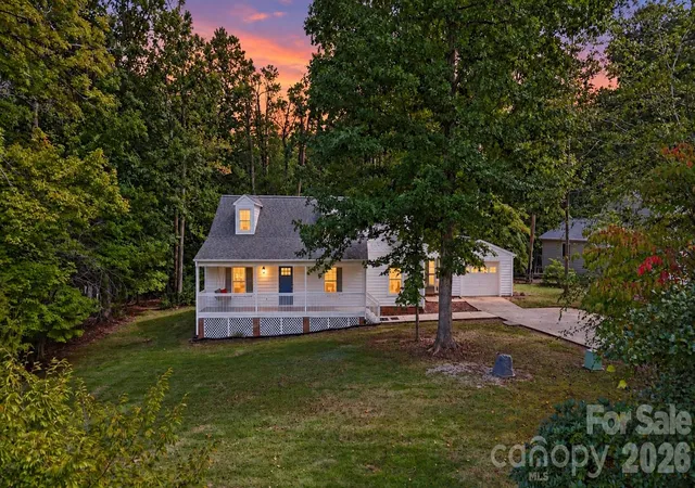 Single family home for sale at 11538 Gelding Dr, Charlotte, NC 28215 | MLS# 4422682
